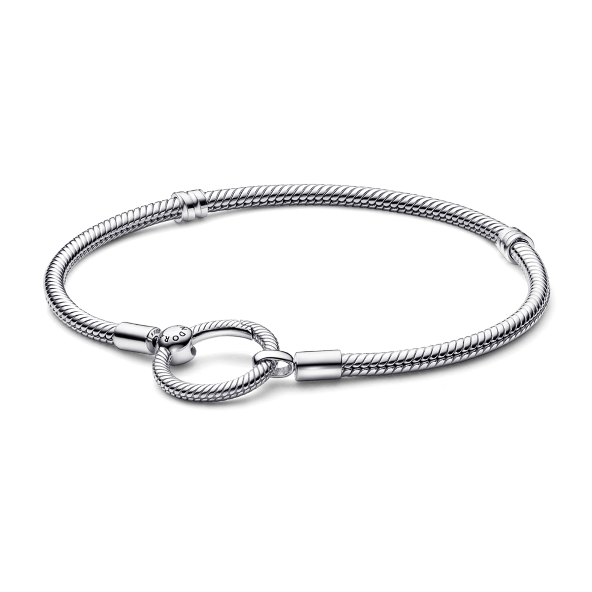 Bracelete de Prata em Trama e Fecho Porta-Charms O