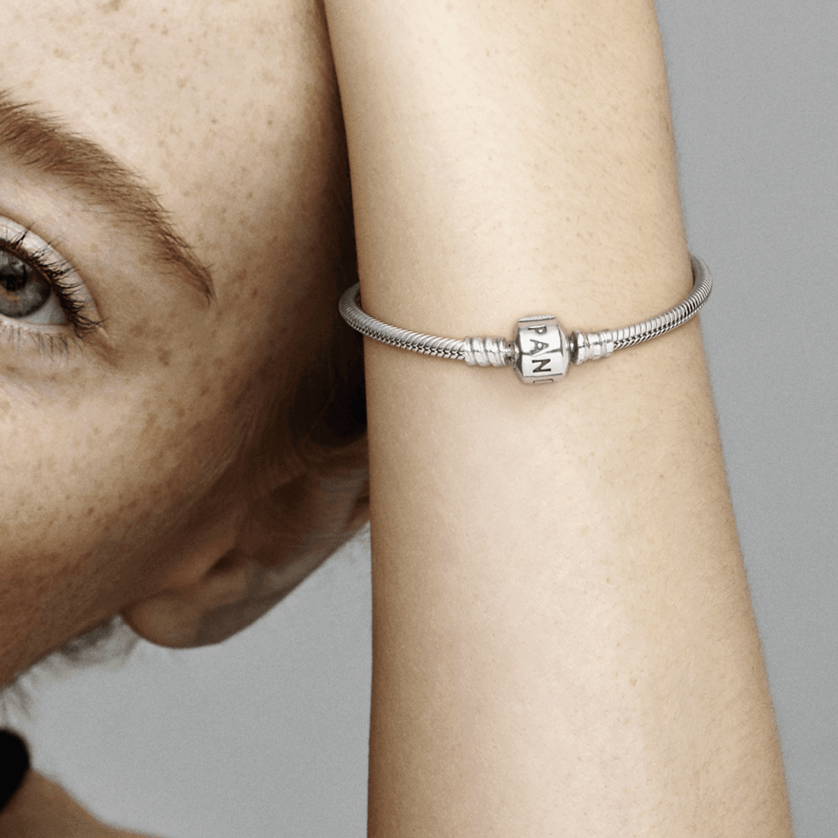 Bracelete Pandora De Prata